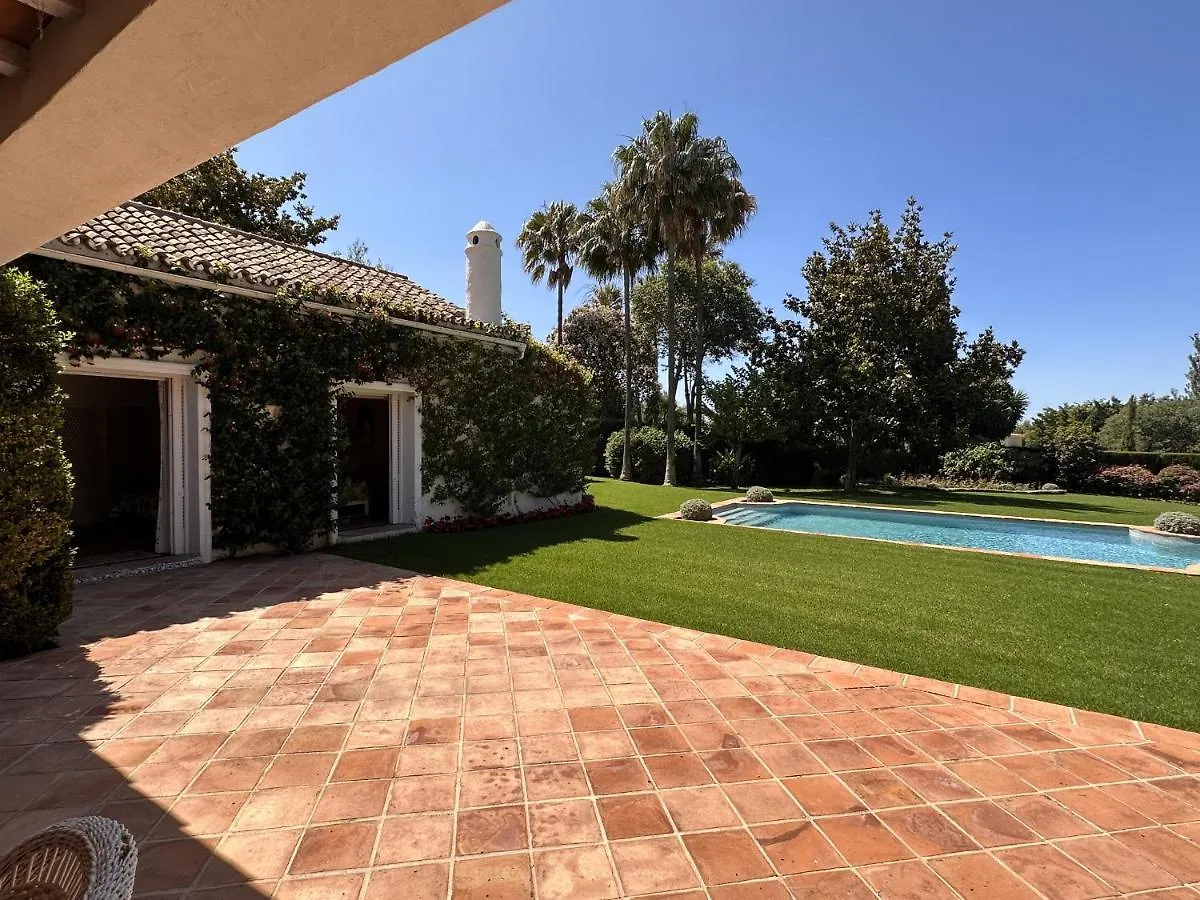 El Almendral Premium Villa Marbella Hill Club