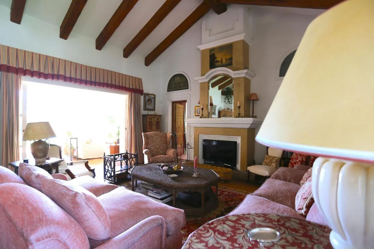 El Almendral Premium Villa Marbella Hill Club 0*,  Španělsko
