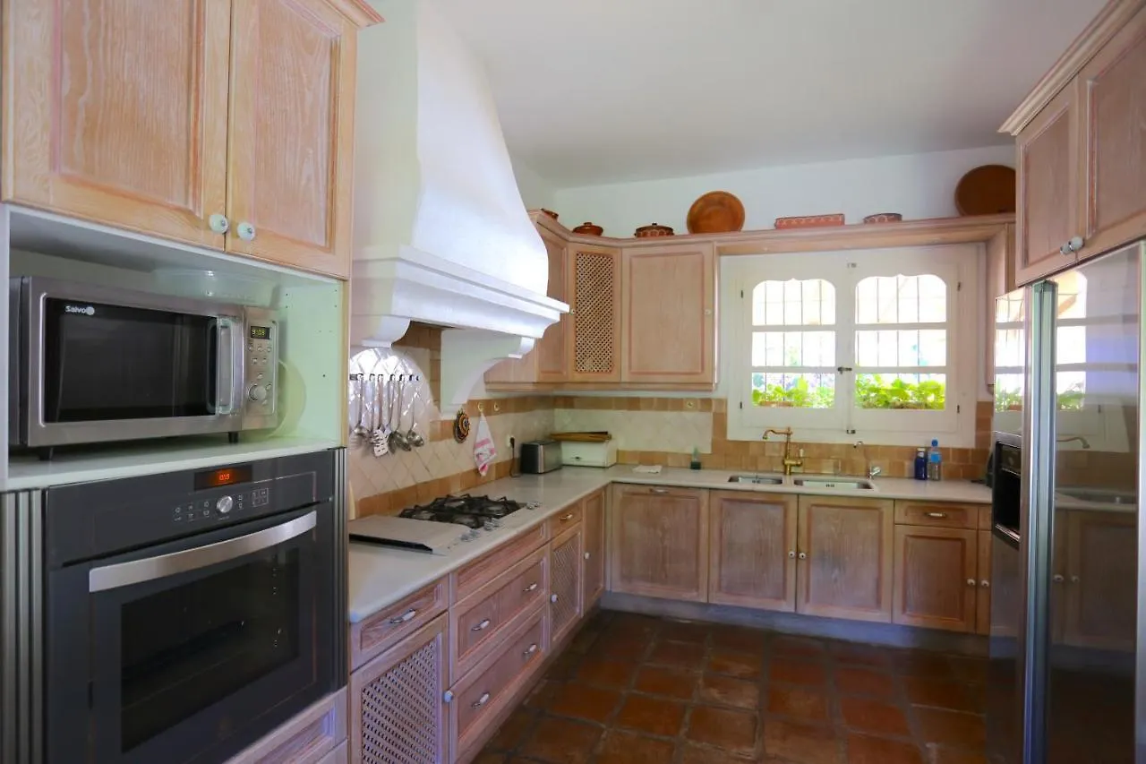 El Almendral Premium Villa Marbella Hill Club